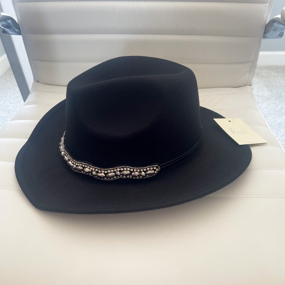 Rhinestone Hat - Picture 2 of 4